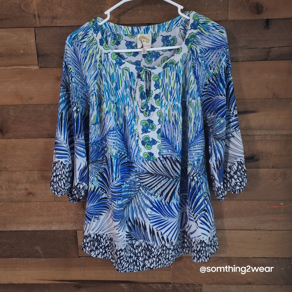Anthropologie  Fig And Flower Plus Size Top Size 1x Fits like XL